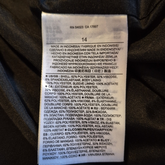 Banana Republic Factory women's size 14 black blazer, folded 3/4 sleeve, NWT - Picture 2 of 6